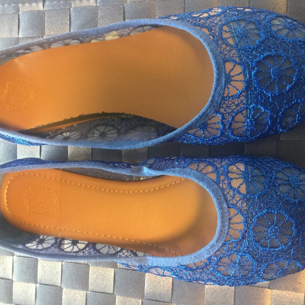 SHOES